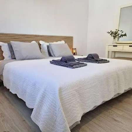 Casa Liberdade - Modern Townhouse With Terrace Roof