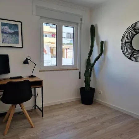 Casa Liberdade - Modern Townhouse With Terrace Roof Feriehus *
