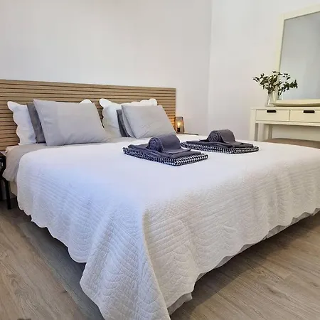 Holiday home Casa Liberdade - Modern Townhouse With Terrace Roof *