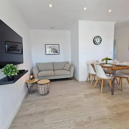 Casa Liberdade - Modern Townhouse With Terrace Roof *