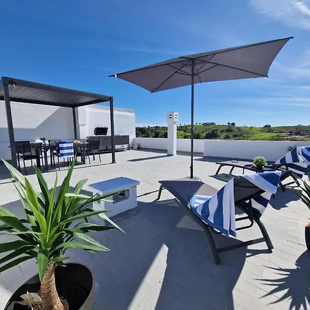 Casa Liberdade - Modern Townhouse With Terrace Roof Holiday home